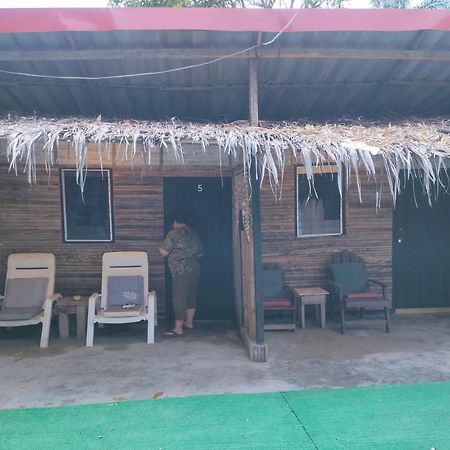 Row House Long Beach Krabi Luaran gambar