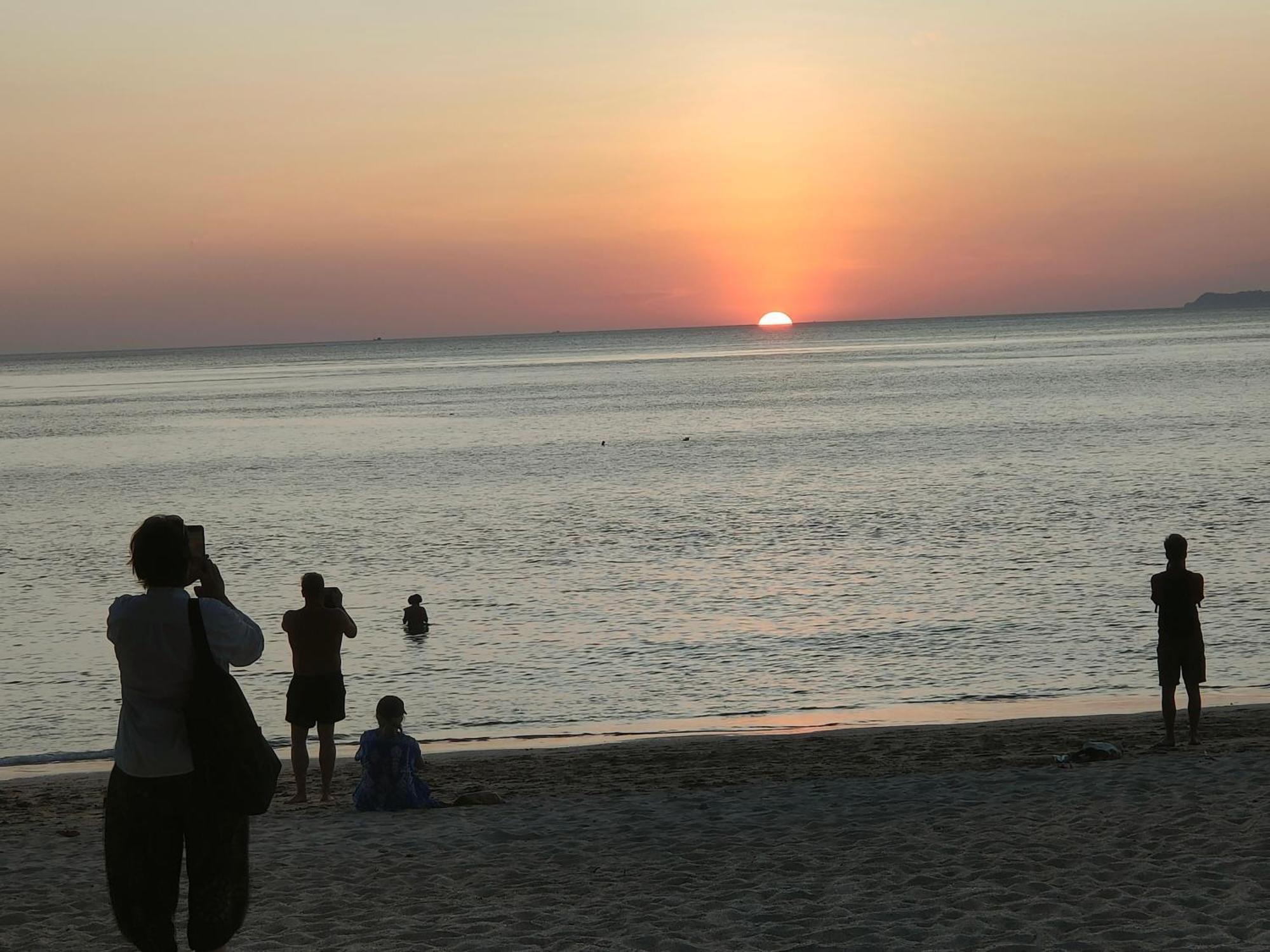Row House Long Beach Krabi Luaran gambar