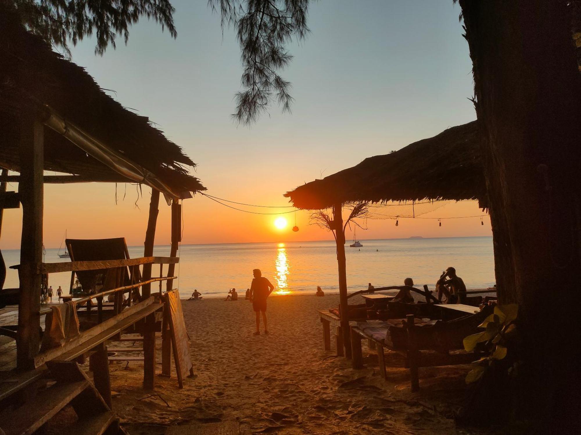 Row House Long Beach Krabi Luaran gambar